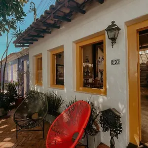  Quarto em Acomodações Particulares Casa Amada